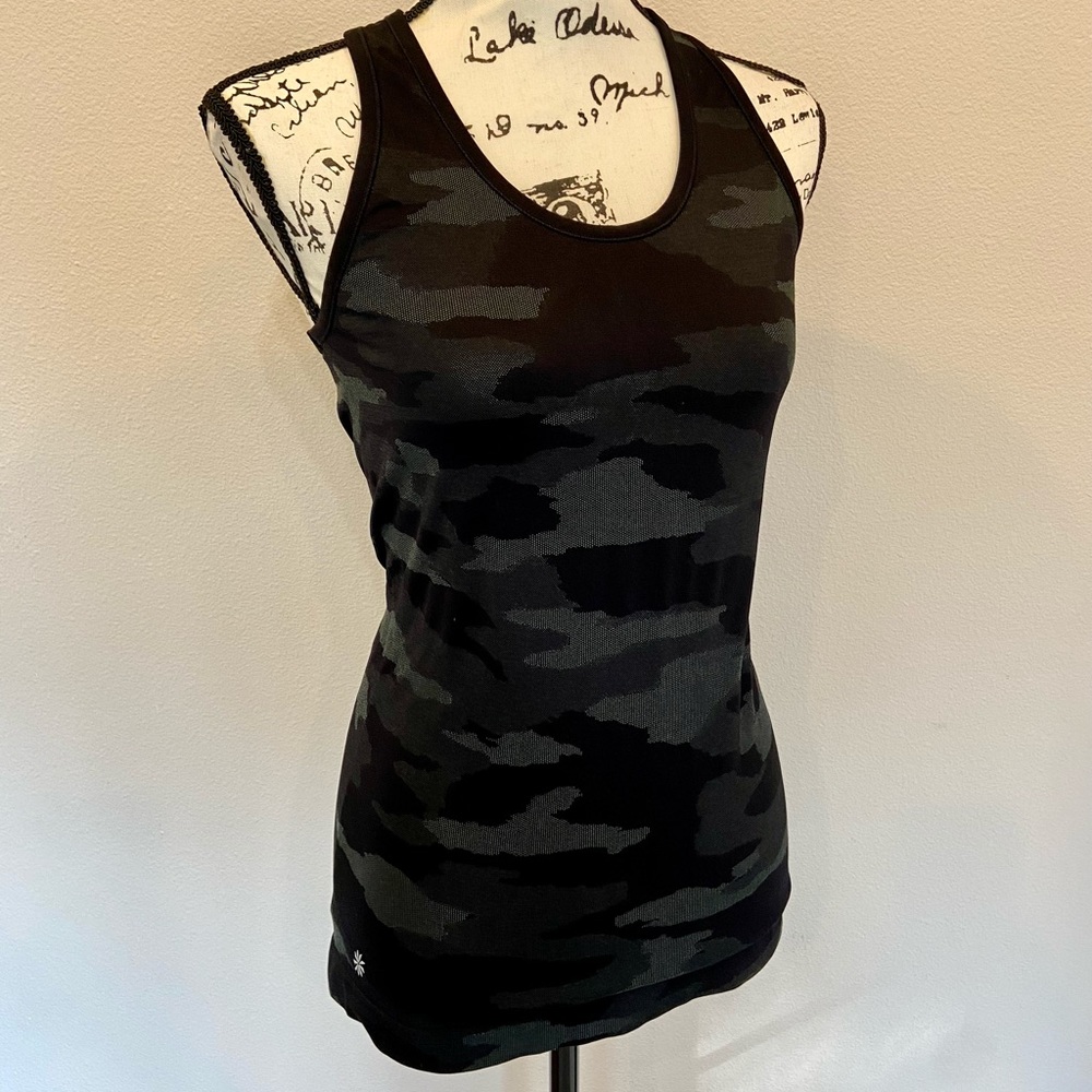 Athleta Camo Workout Athletic Racerback Tank Top Black Camouflage Wicking Small